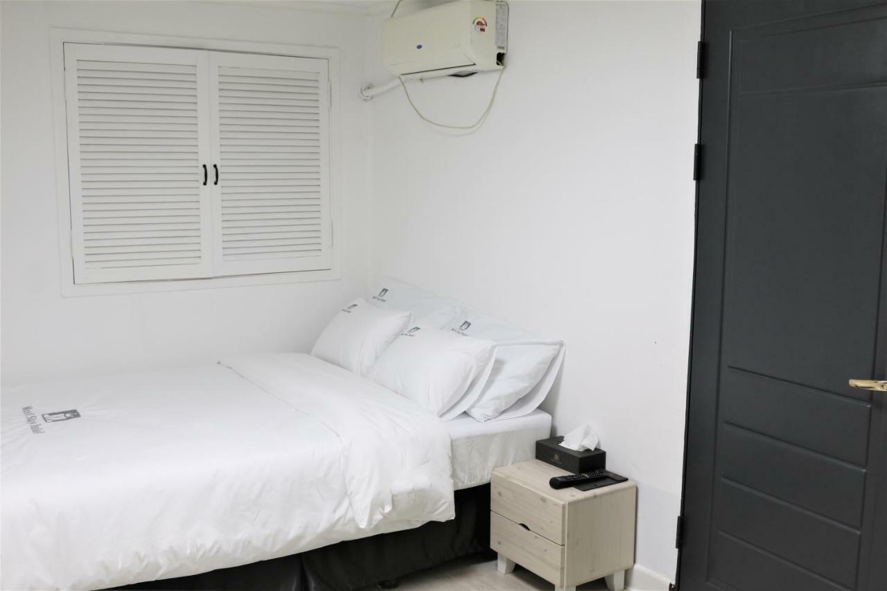 Must Stay Hotel Seoel Buitenkant foto