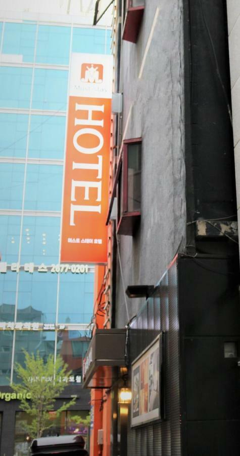 Must Stay Hotel Seoel Buitenkant foto