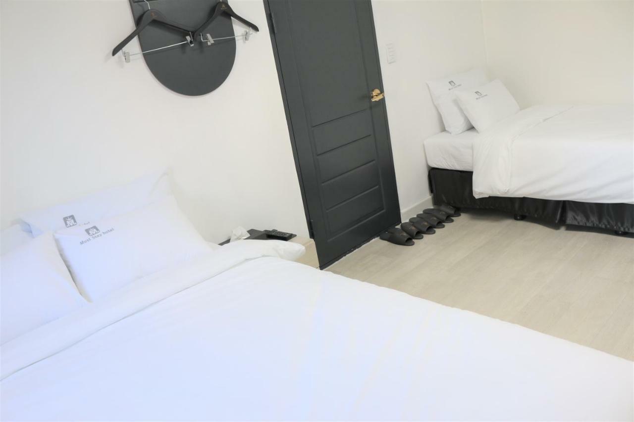 Must Stay Hotel Seoel Buitenkant foto